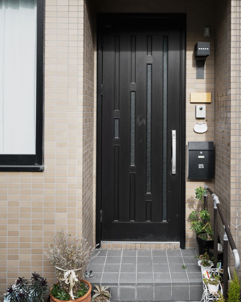 Black panelled door with glass, black painted oak, Zavorr – finished door